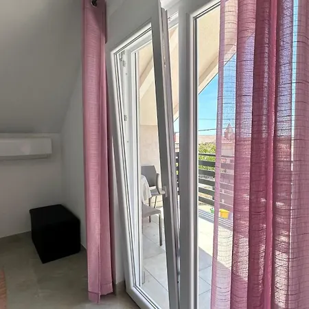 House Sara Prázdninový dům